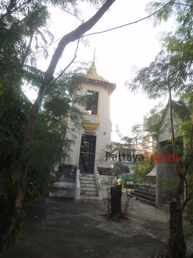 Wat Phra Narai Maharat